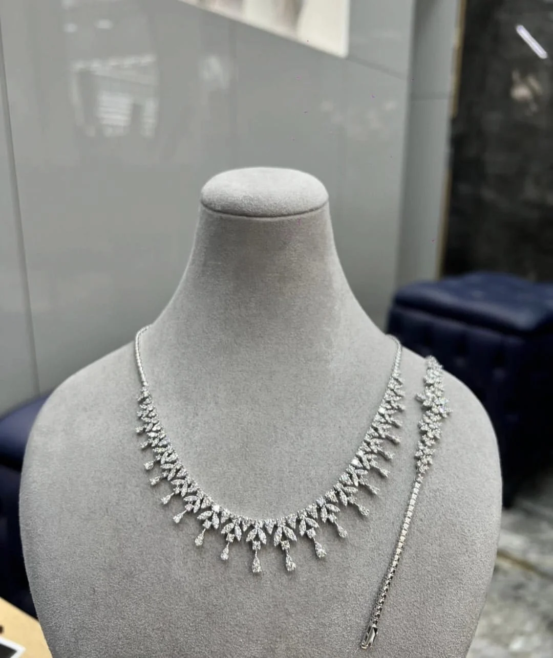 JEWELLERY TURLARI — 11