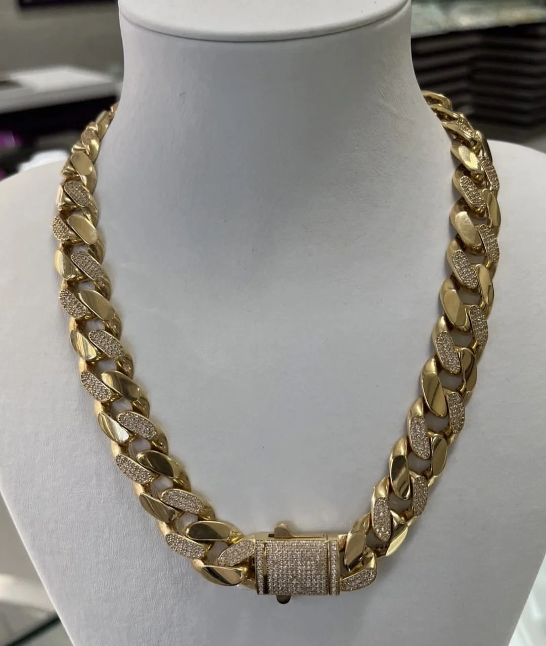 JEWELLERY TURLARI — 10
